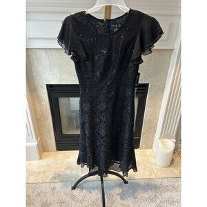 ALEXA B NITES Evening Dress Black Lace Perfect For Prom Party Women's 8P New